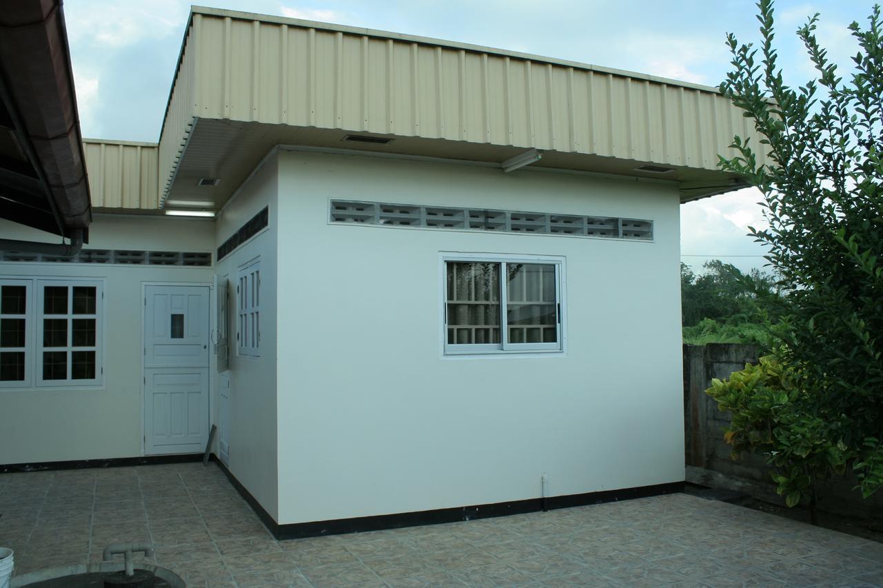 Chalet Anna'S Pavalesto Landsboerderij 外观 照片